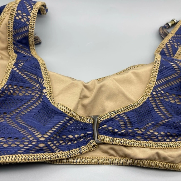 BECCA Wanderlust Crochet Tassel Bikini Top, NAVY, Size Medium, NWT​ - Picture 6 of 10